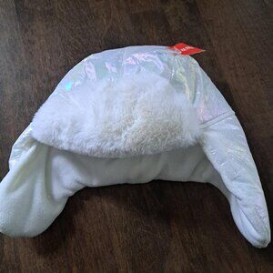 Joe Fresh NWT iridescent white winter plush puffed hat child large 10-14
